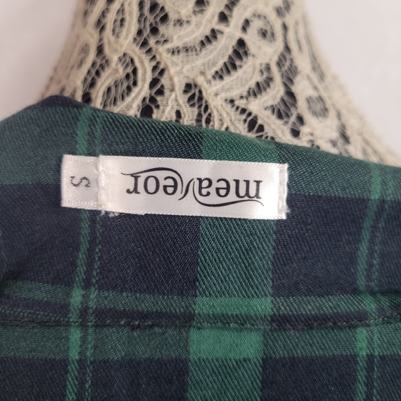 Green Plaid Three Quarters Sleeve Mini Dress - Picture 6 of 7